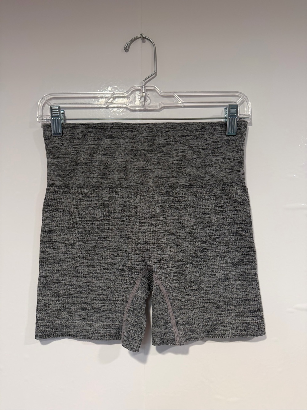 Colsie Womens Seamless High Waist Bike Shorts Heather Grey Size Medium